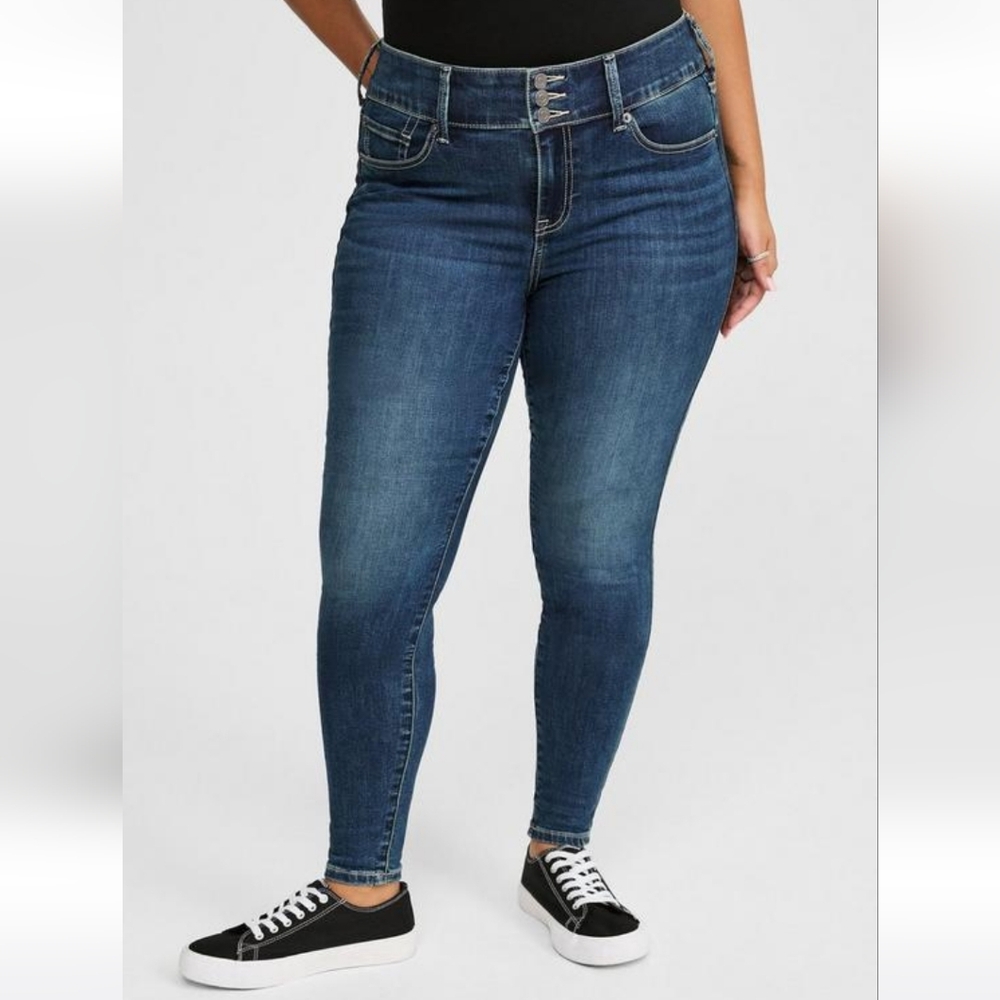 Torrid High Rise Jegging - Picture 2 of 8